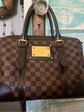 Luxury like LV Brown Damier Canvas checkered red interior Top Handle Bag